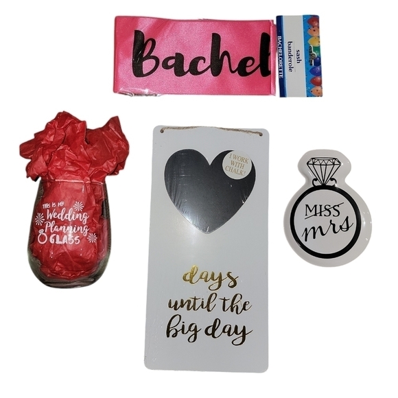 Wedding Bachelorette party pack 4 piece gift set all new with tags - Picture 2 of 4